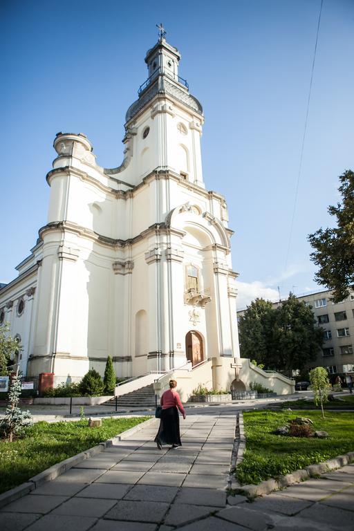 City Central Lviv Hostel Exterior photo